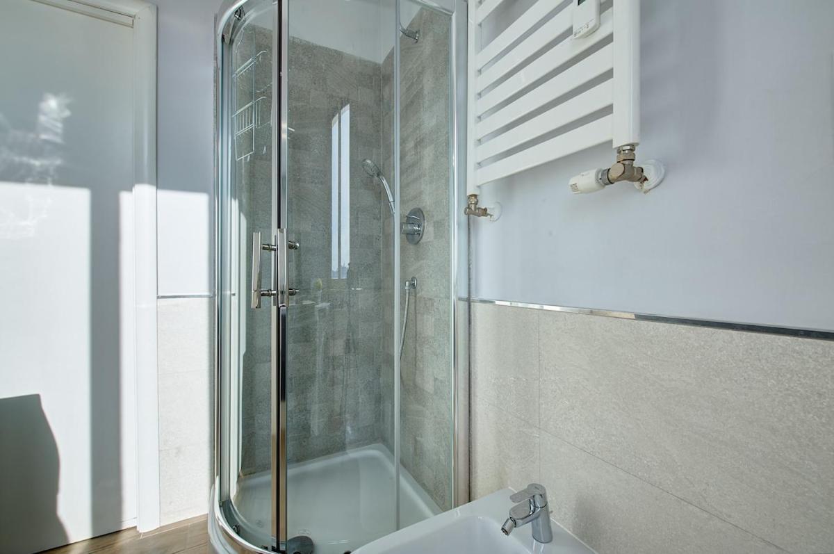 Luxury View On St Peter Basilica Apartment Rome